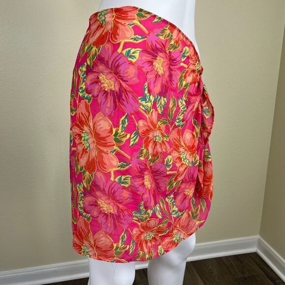 Beach Riot Women Size OS Melanie Pink Floral Miami Peony Sarong Wrap Coverup - Picture 8 of 10